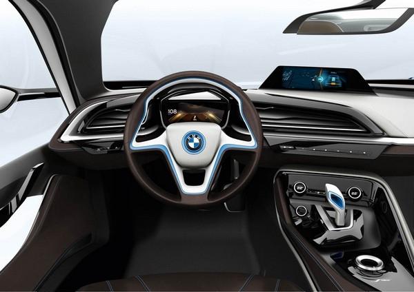 A novidade do fabricante automotivo bávaro é o SUV BMW X7