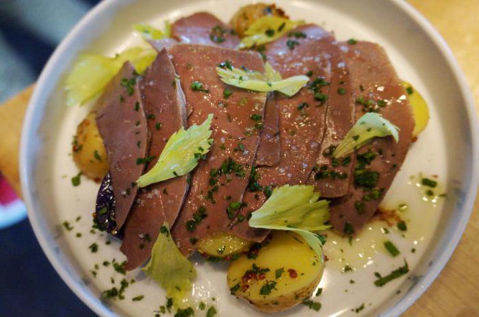 O que você pode cozinhar a partir de coração de carne: receitas com fotos