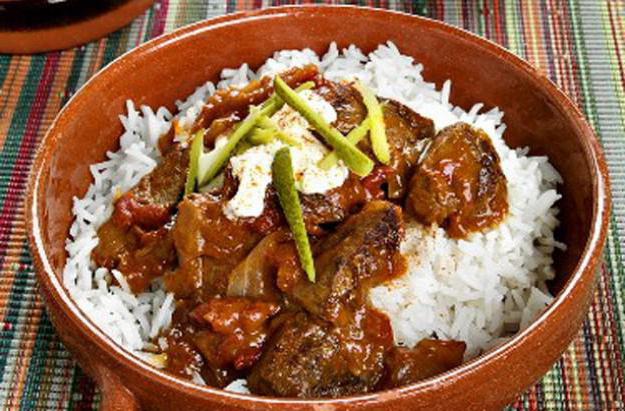 guisado de carne de porco goulash