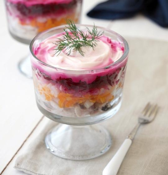 salada de arenque sob uma caloria de casaco de pele