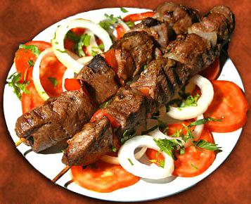 Uma deliciosa receita de shish kebab da Turquia