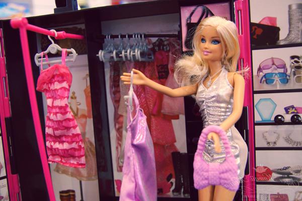 como fazer um guarda-roupa de barbie