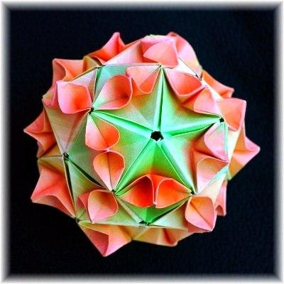 Origami: como fazer um dodecaedro de papel