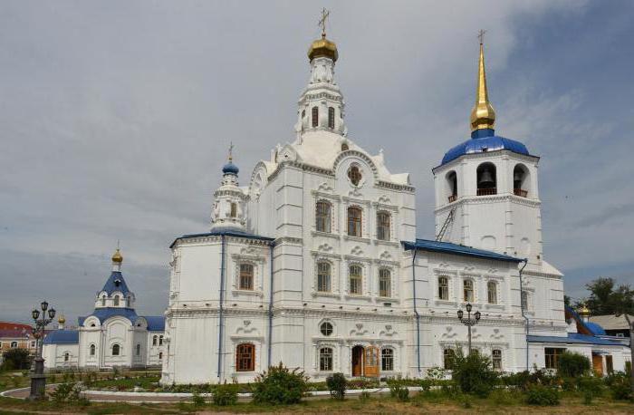 Catedral Odigitrievsky: ensaio histórico, descrição, cronograma de serviços