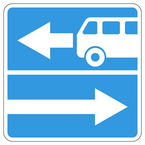 Perguntas de regras de tráfico: que sinais proíbem virar à esquerda?