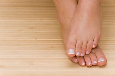 Ajude a si mesmo: como curar a queima de pés?